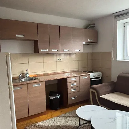 Apartman Nora *